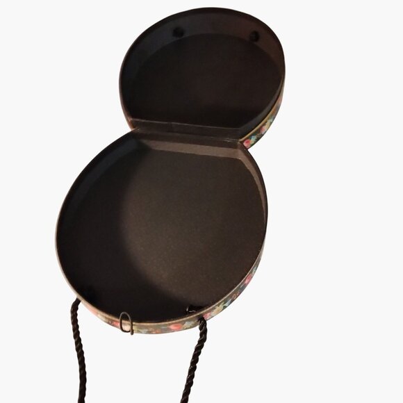 John Grossman Punch Studio Round Box Cottage Floral Storage Gift Box - Picture 5 of 10